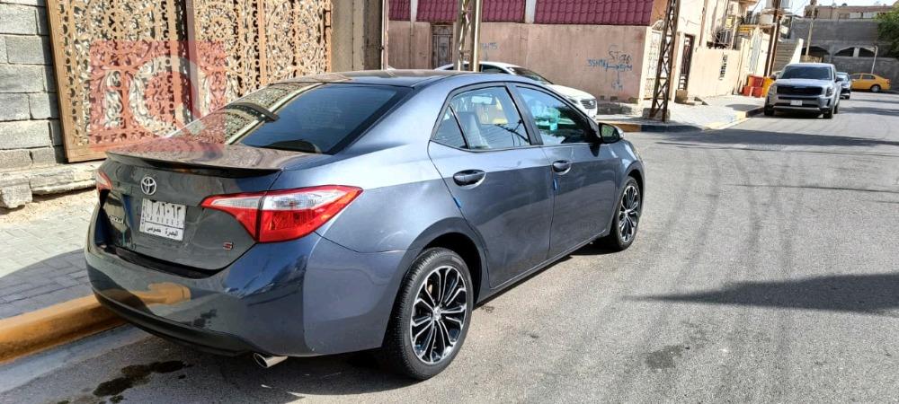 تۆیۆتا کۆرۆلا